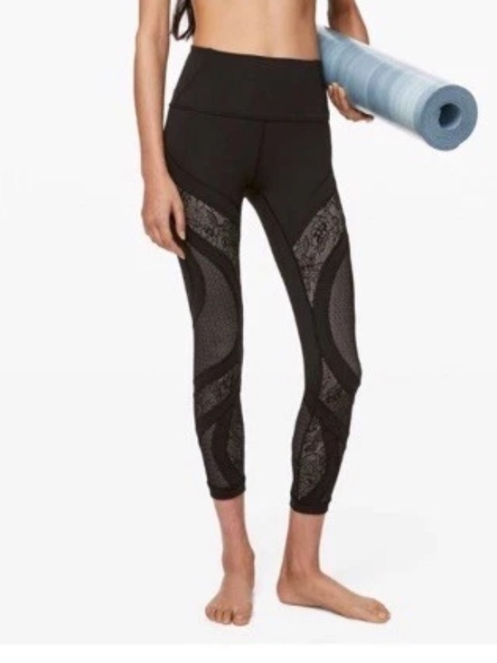 lululemon athletica Pants - Lululemon Black leggings  Wunder Under Lace High Rise tights size 6